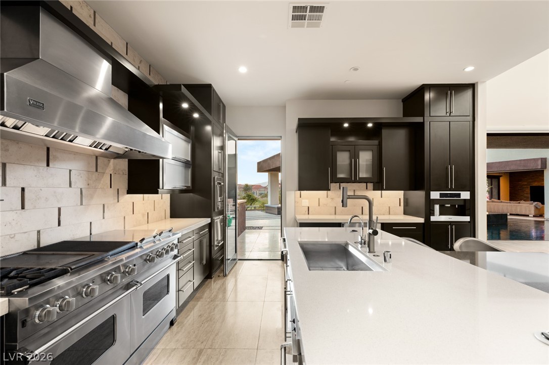 2805 Via Tazzoli Court