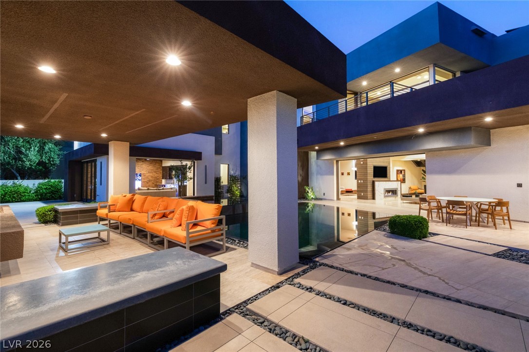 2805 Via Tazzoli Court