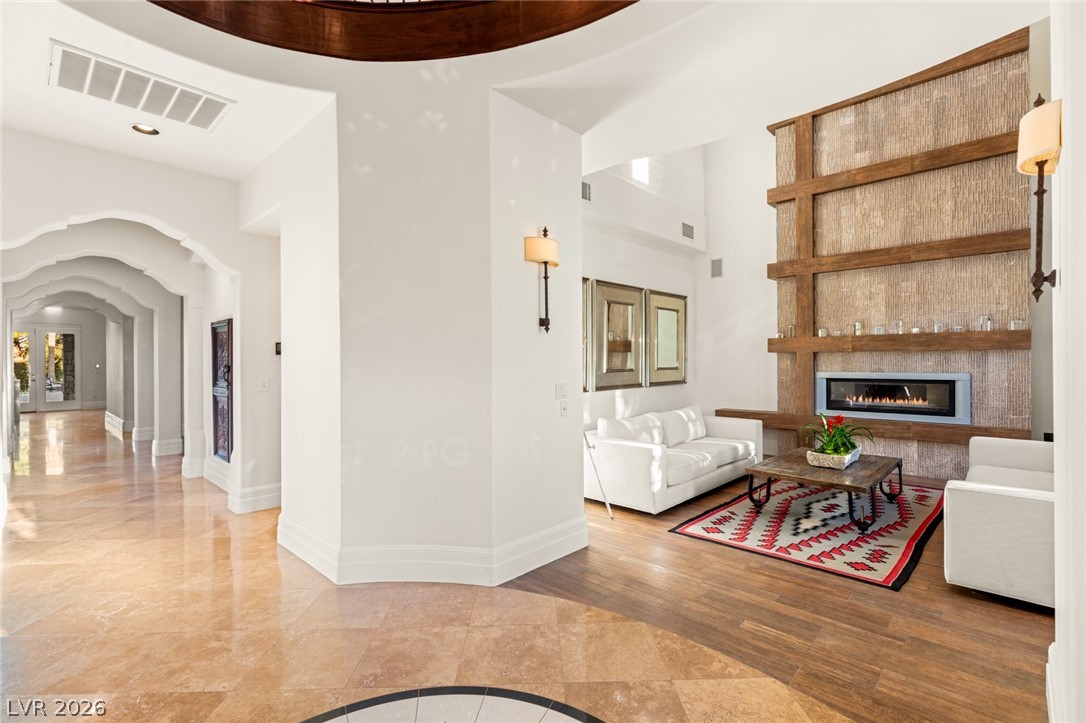 11696 Oakland Hills Drive