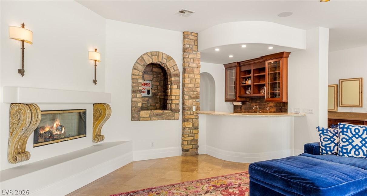 11696 Oakland Hills Drive