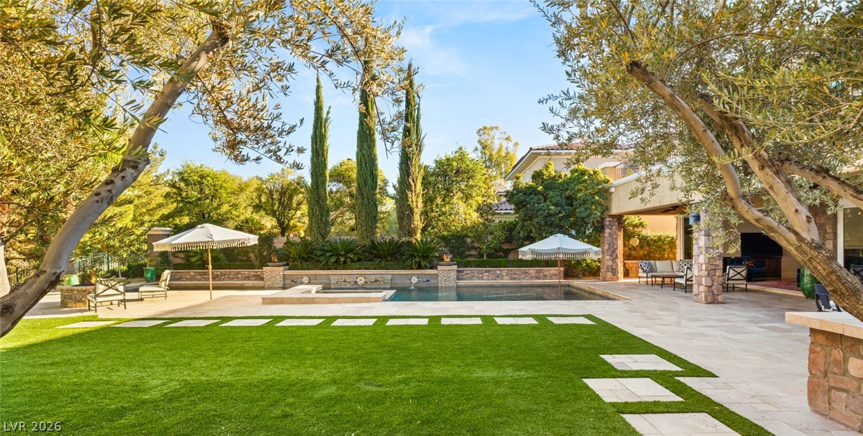 11696 Oakland Hills Drive