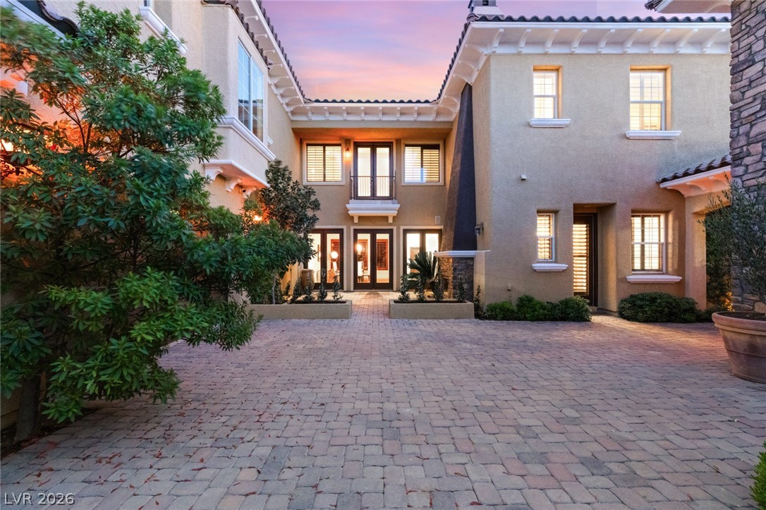 11696 Oakland Hills Drive