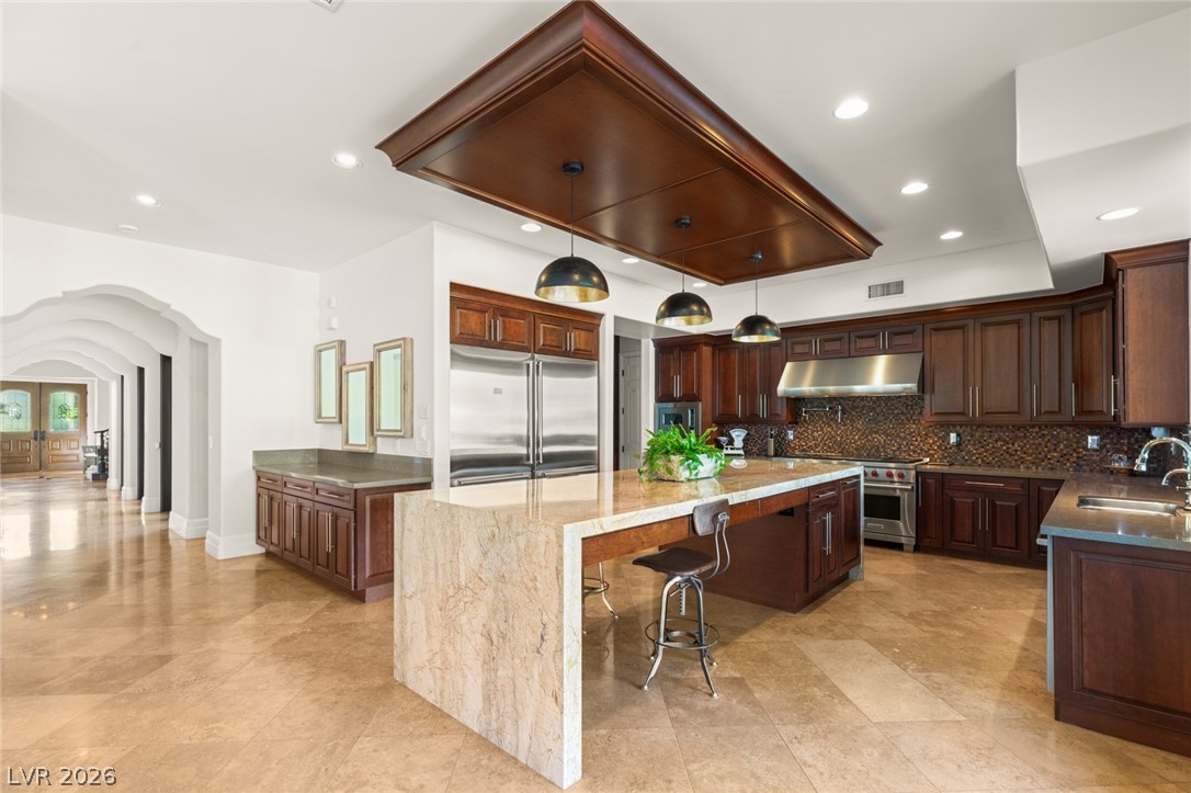 11696 Oakland Hills Drive