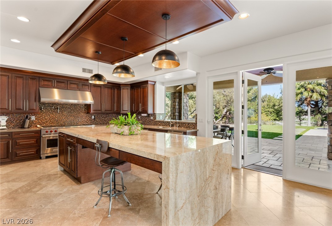 11696 Oakland Hills Drive