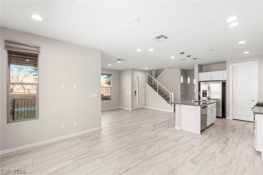 1246 Bow Peak Street 103