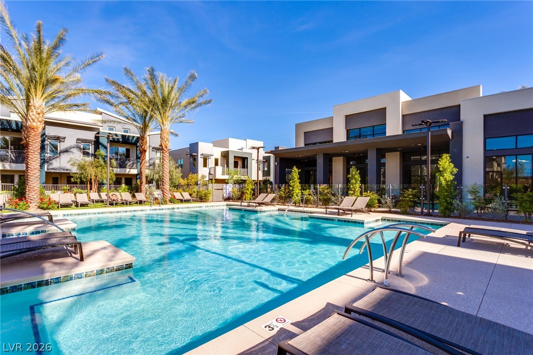 1246 Bow Peak Street 103