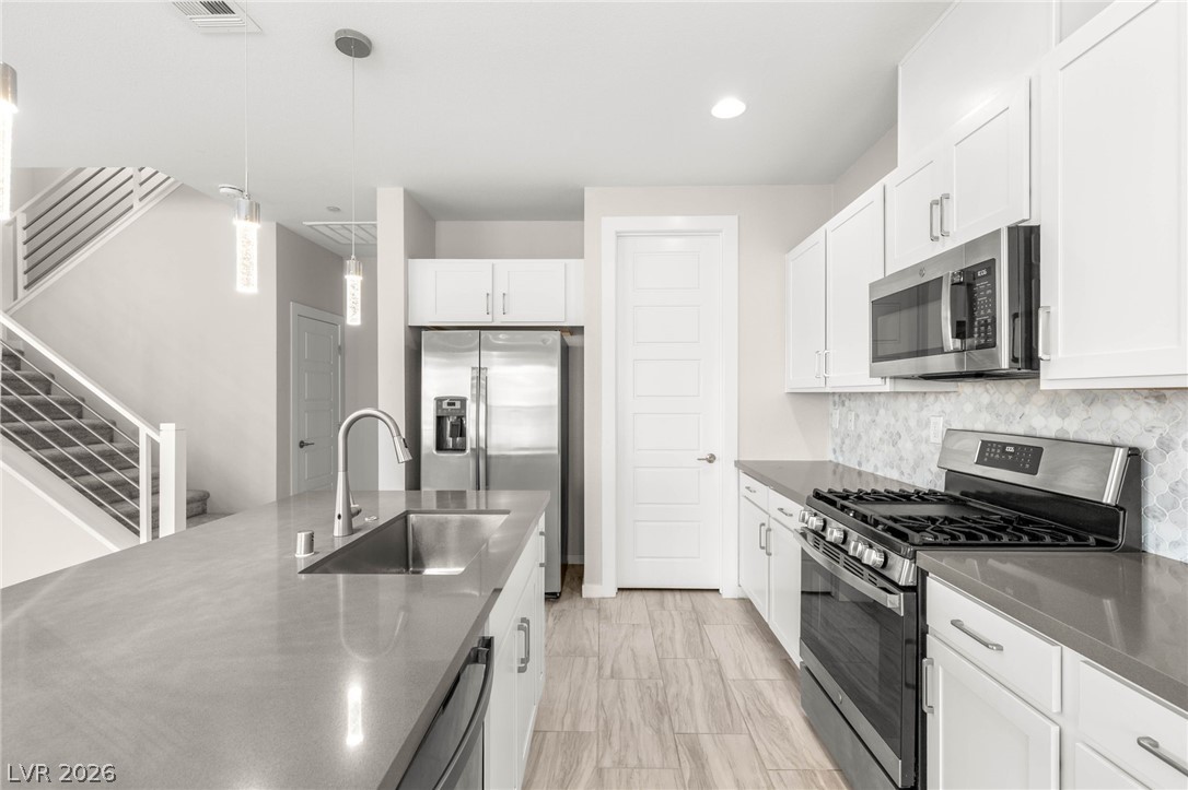 1246 Bow Peak Street 103