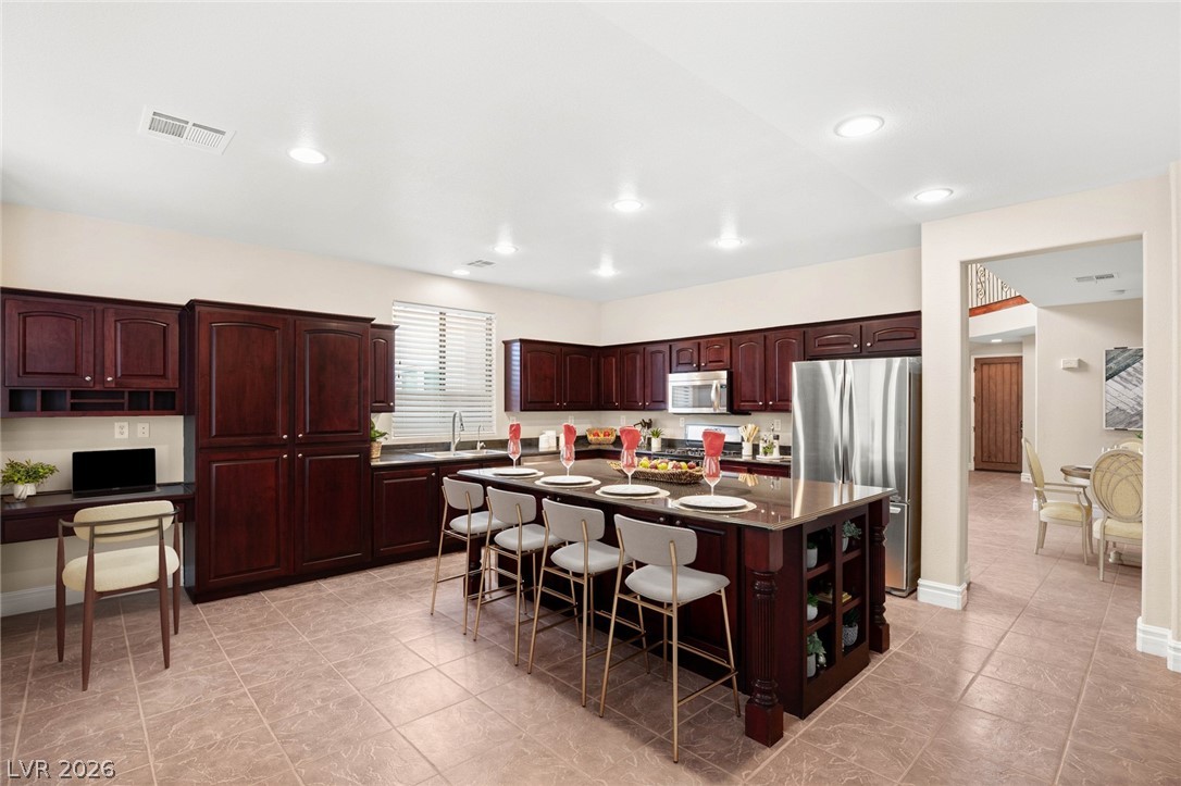 973 Via Stellato Street