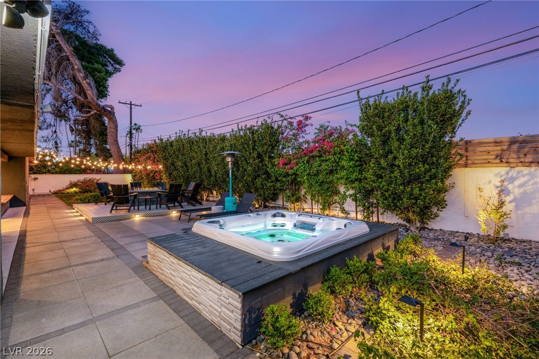 1601 South 6 Street