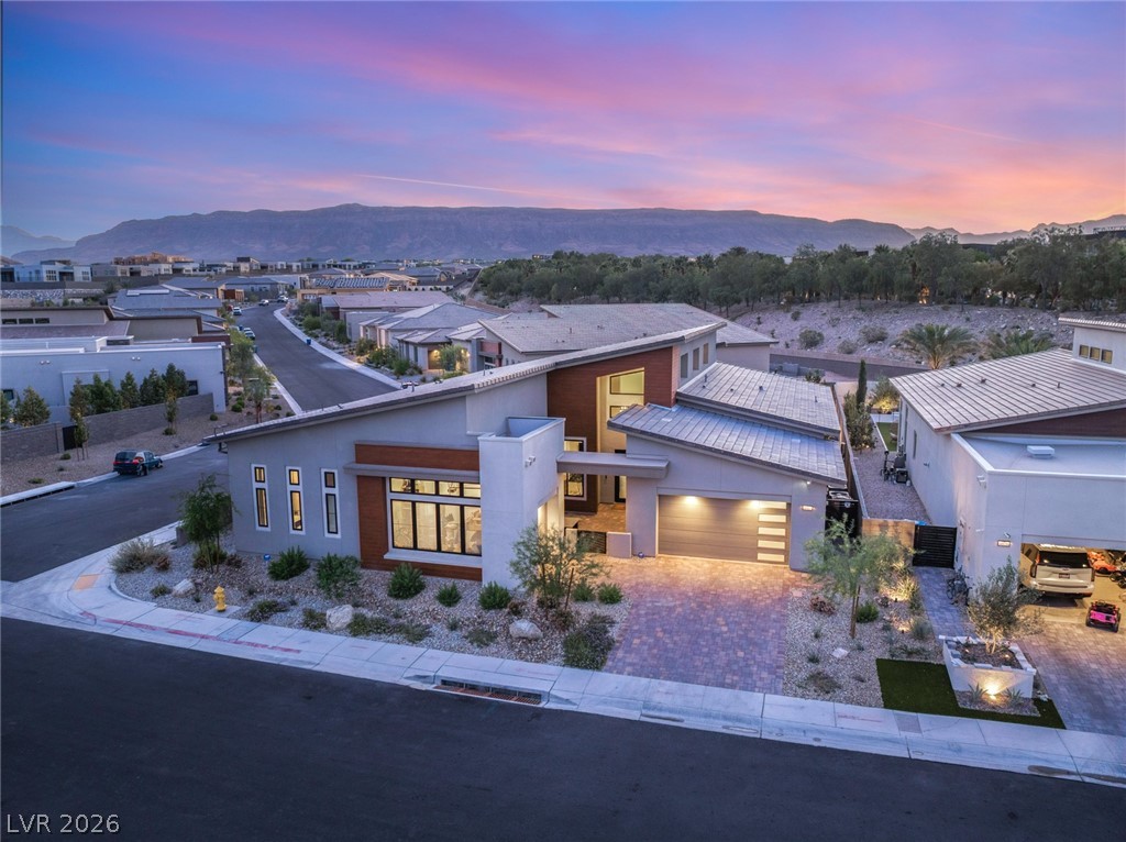 4687 Outlook Peak Street