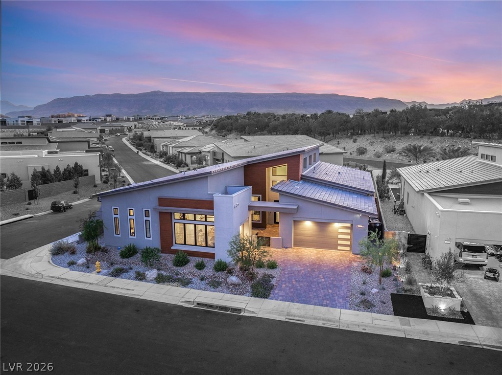 4687 Outlook Peak Street