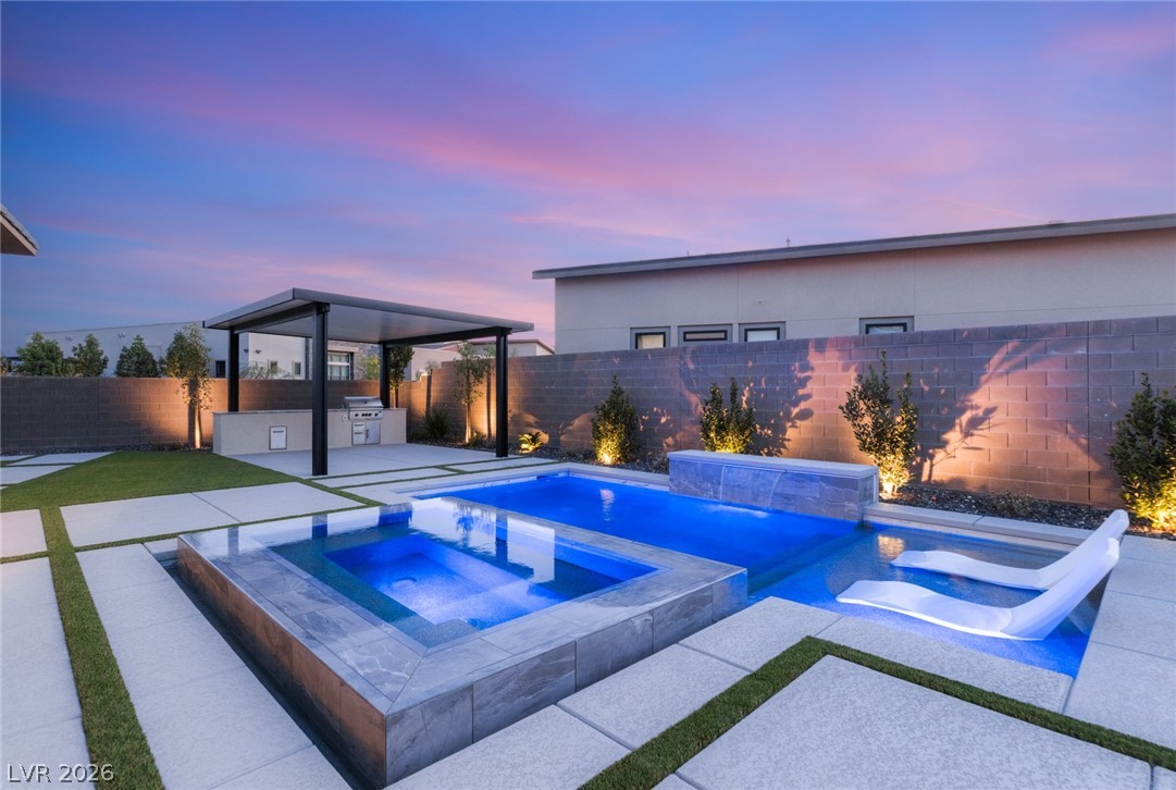 4687 Outlook Peak Street