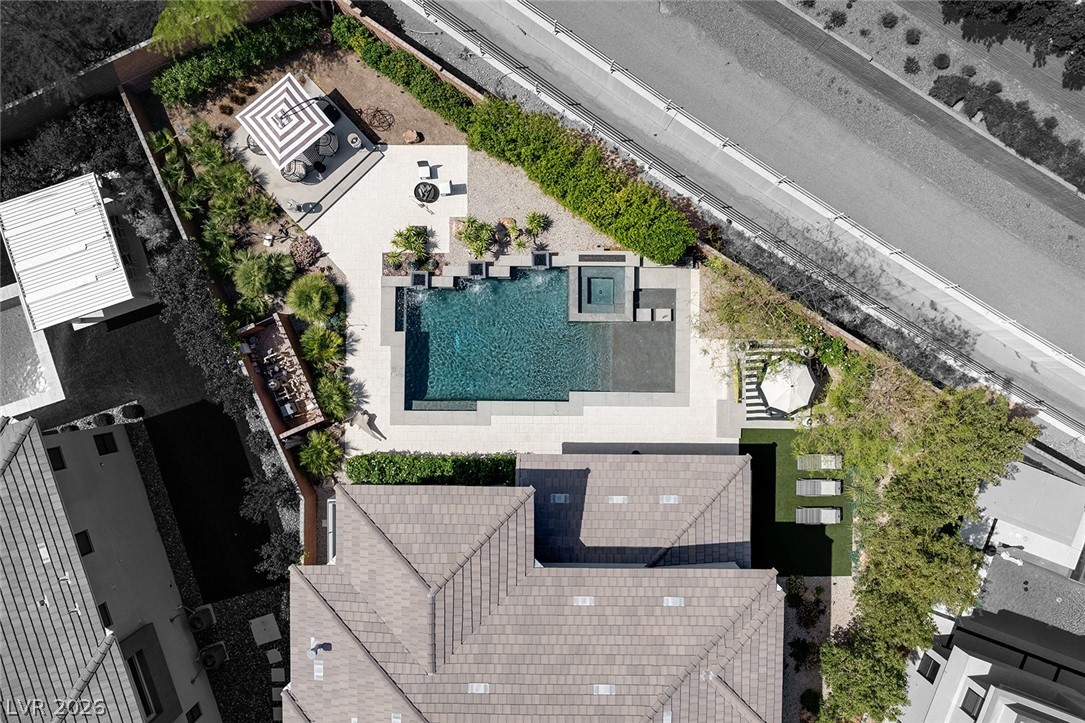 19 MOONFIRE Drive