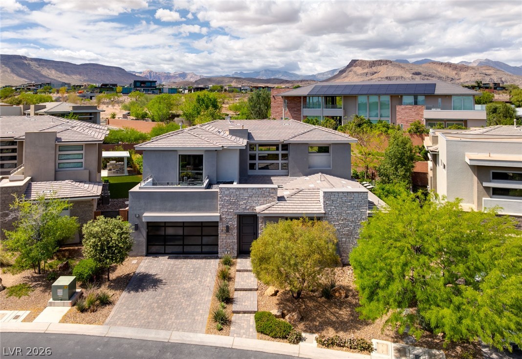 19 MOONFIRE Drive