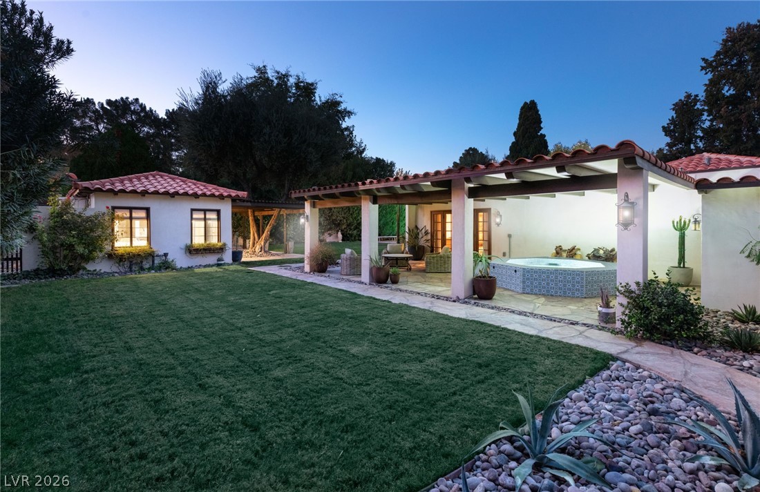 1450 Rancho Circle