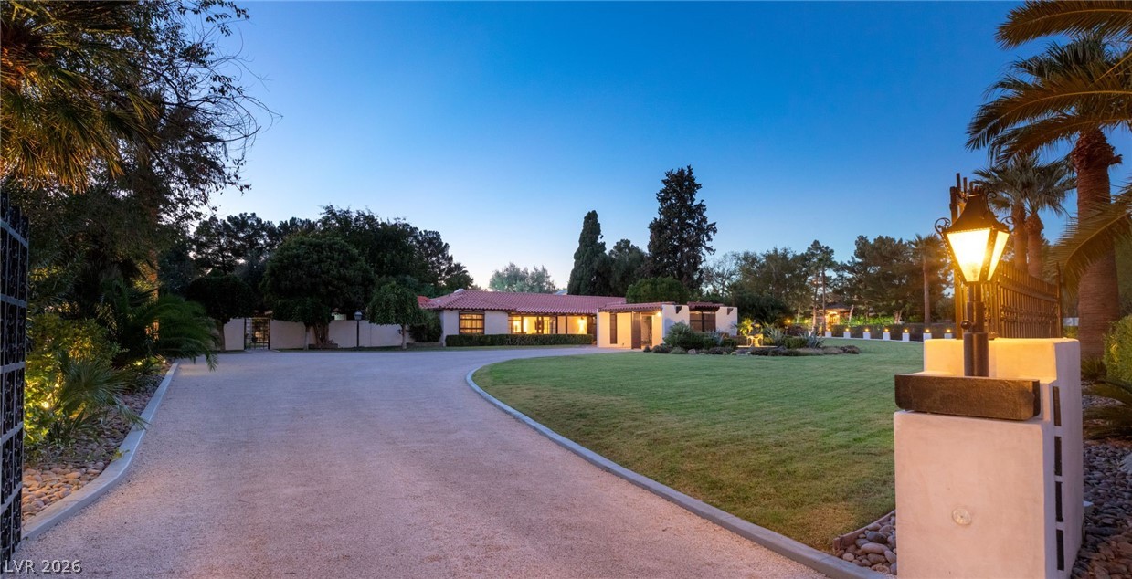 1450 Rancho Circle