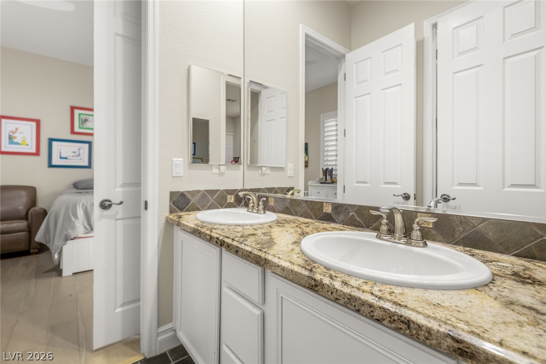 2142 Country Cove Court