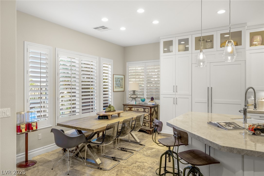 2142 Country Cove Court