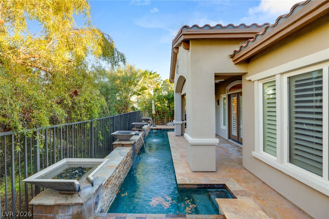 2142 Country Cove Court