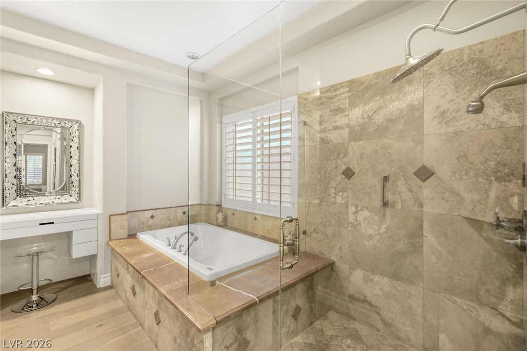 2142 Country Cove Court