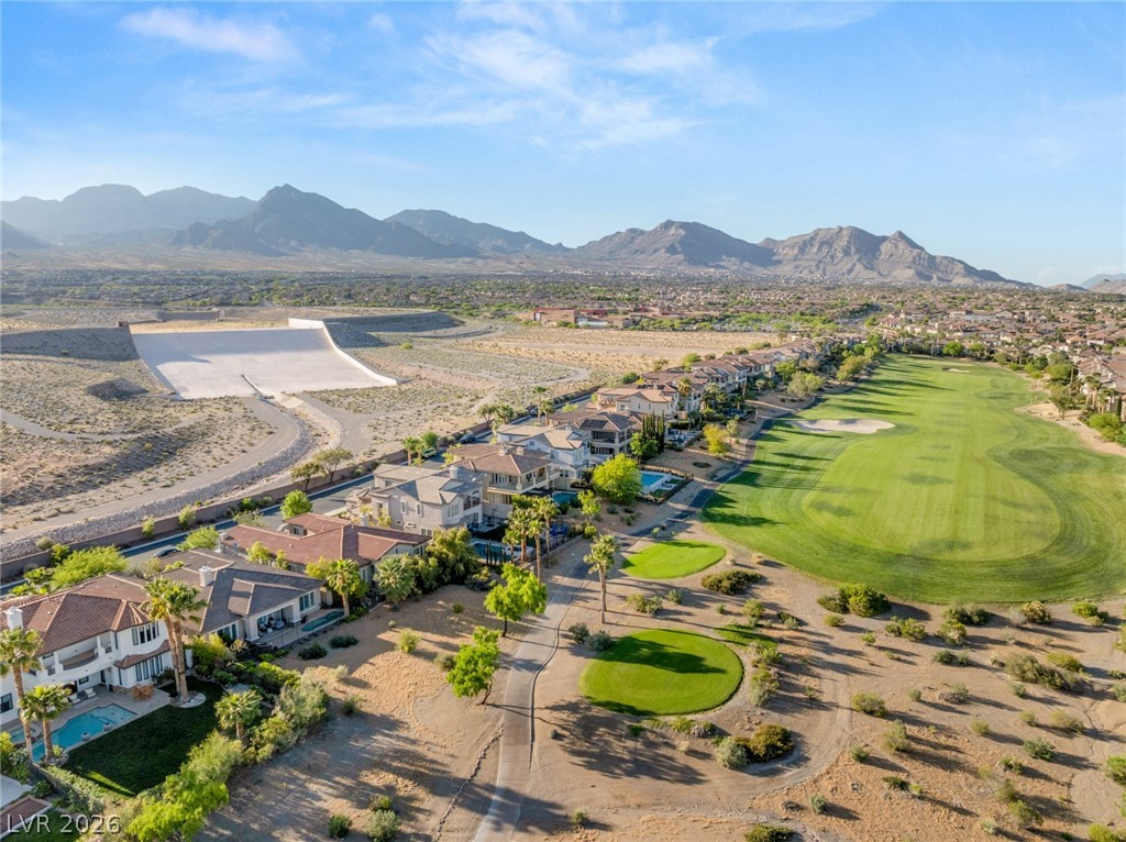2142 Country Cove Court