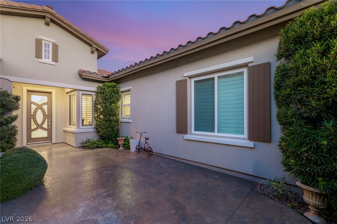 2142 Country Cove Court