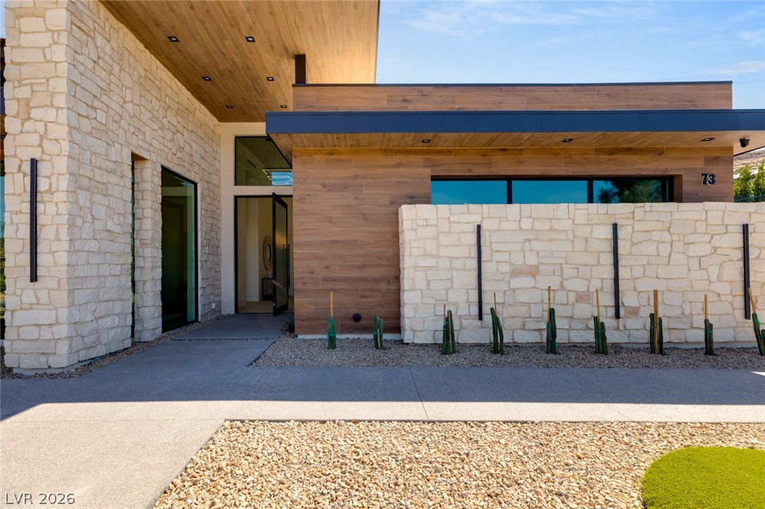73 Olympia Canyon Way