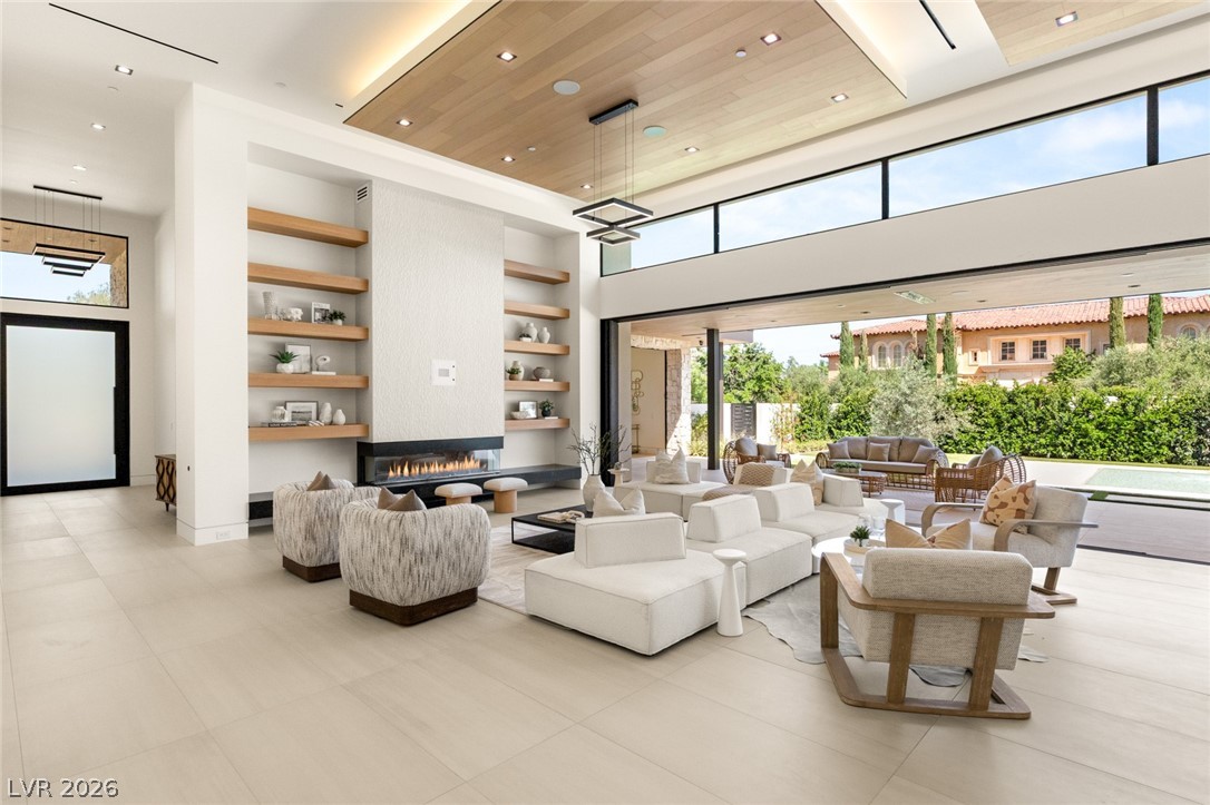73 Olympia Canyon Way