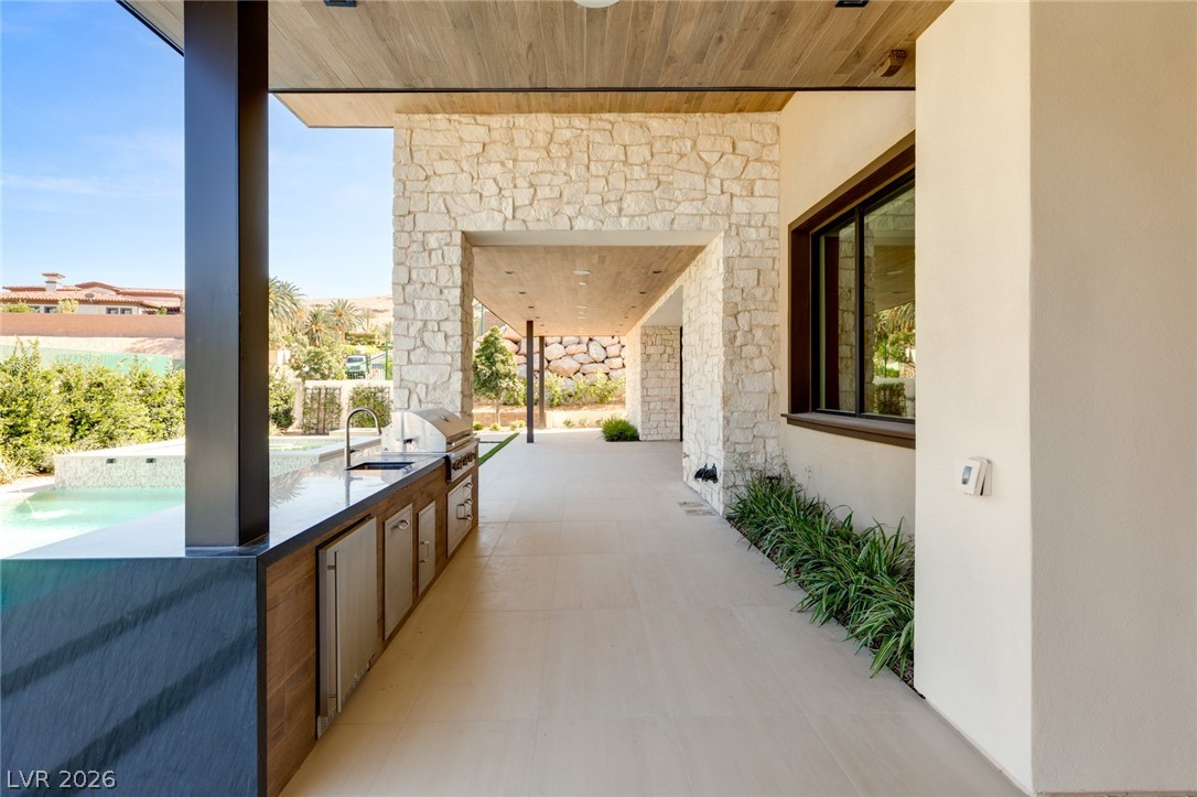 73 Olympia Canyon Way
