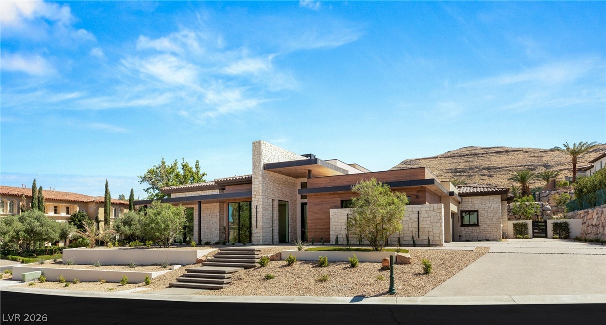 73 Olympia Canyon Way