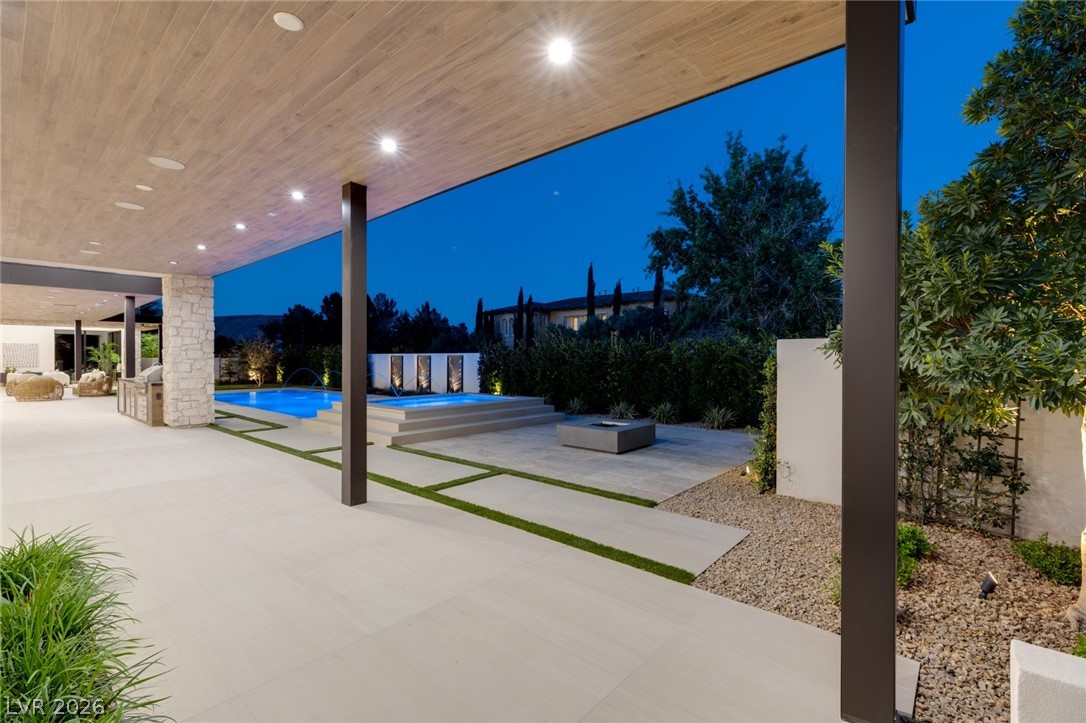 73 Olympia Canyon Way