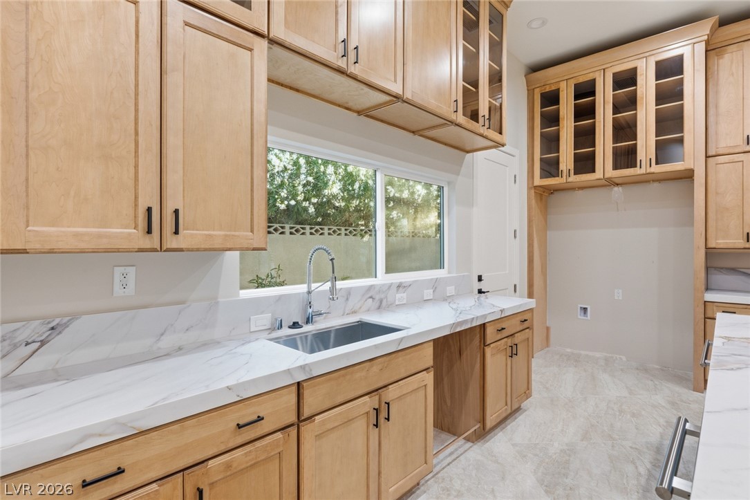 316 Lacy Lane