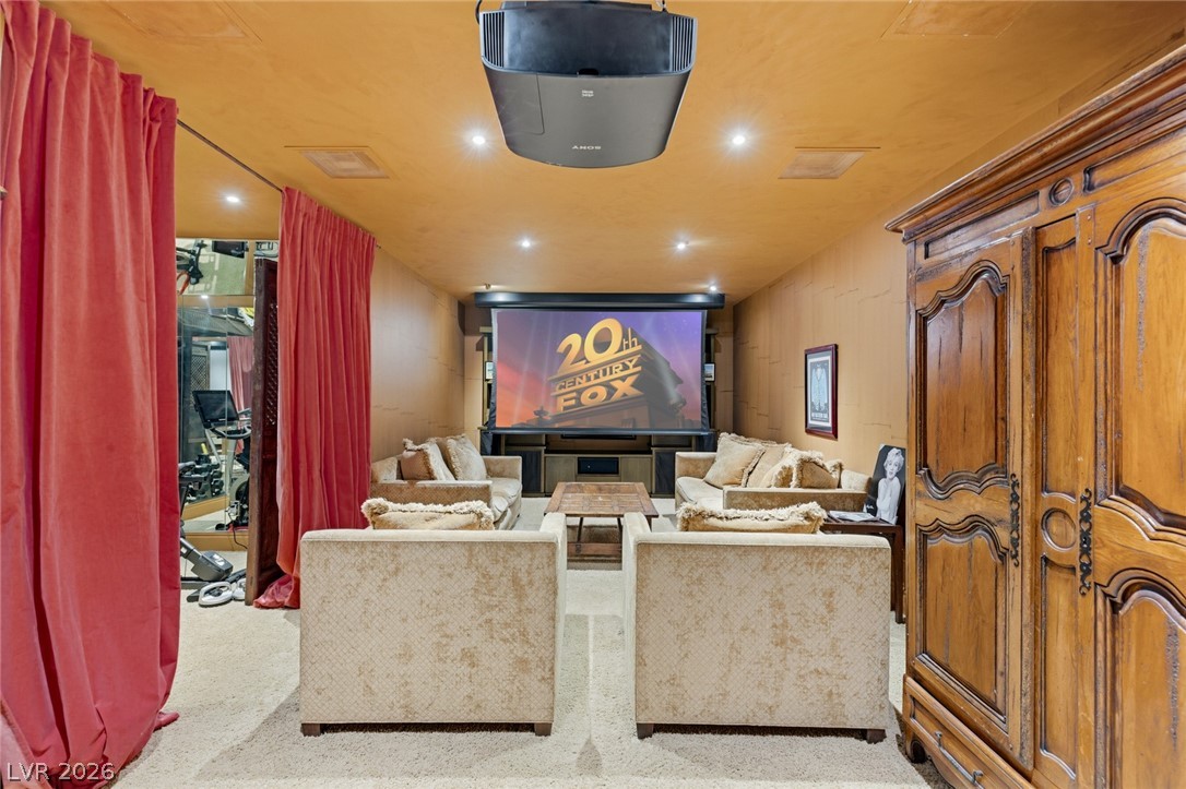 8 Rue Promenade Way
