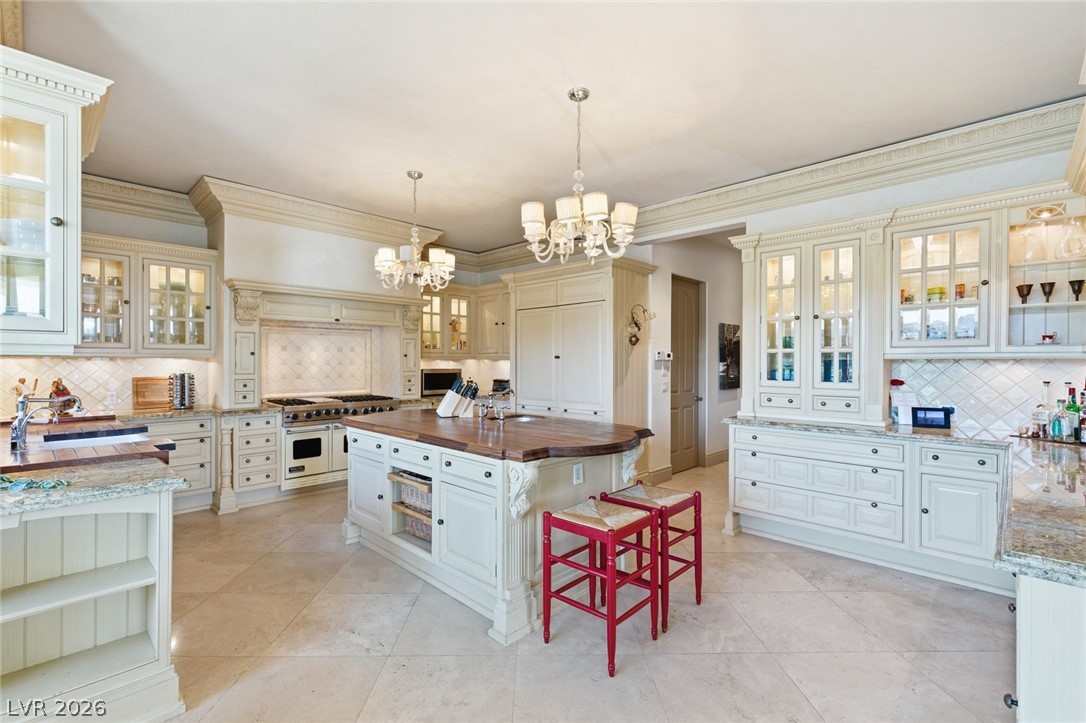 8 Rue Promenade Way