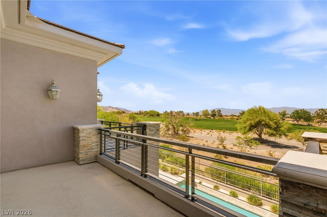 9328 Tournament Canyon Drive