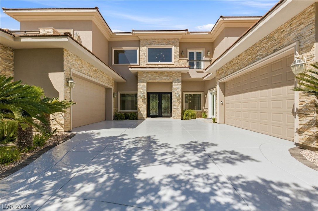 9328 Tournament Canyon Drive
