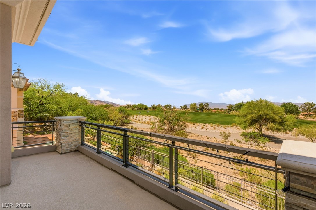 9328 Tournament Canyon Drive