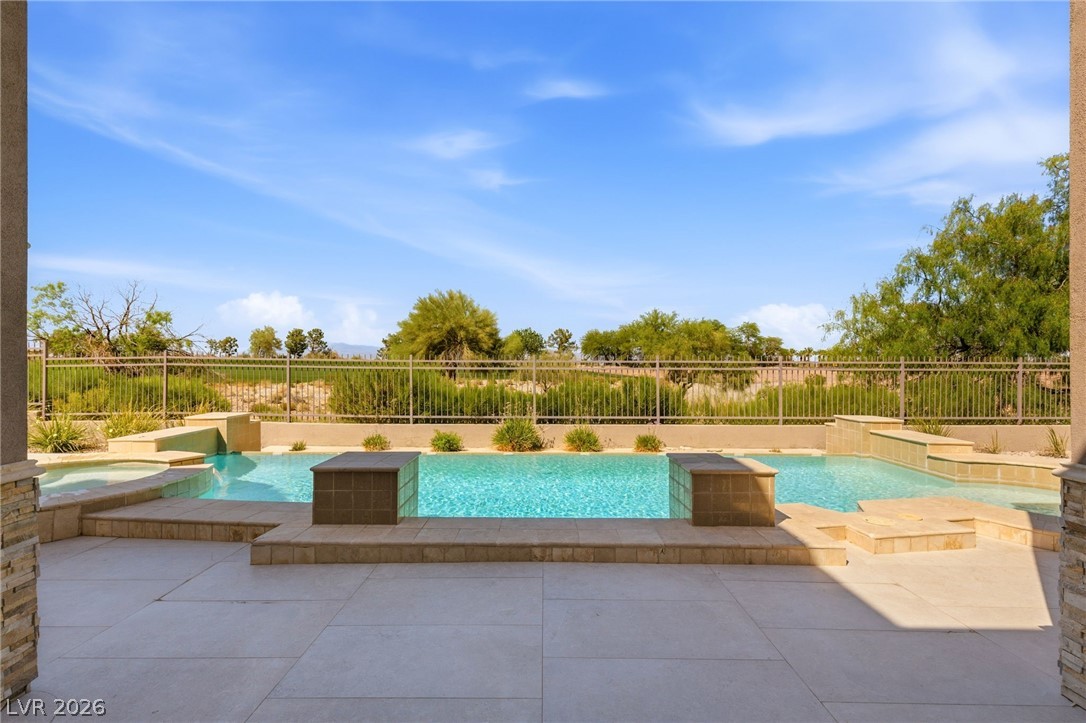9328 Tournament Canyon Drive