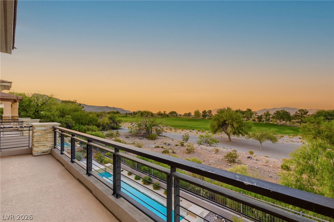 9328 Tournament Canyon Drive