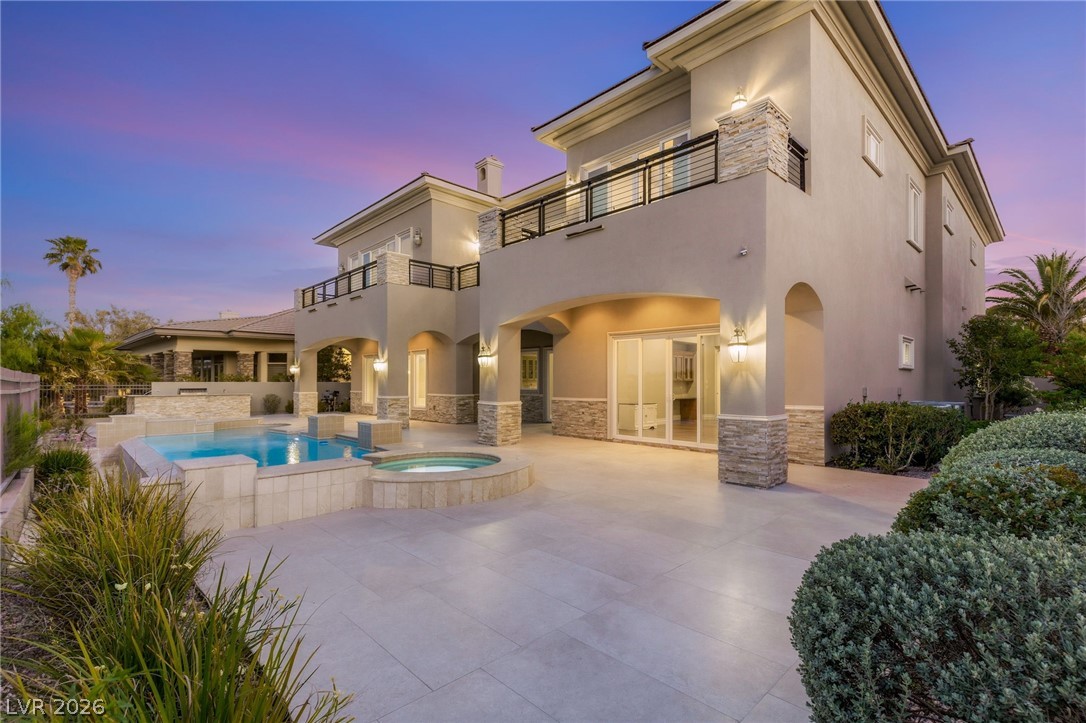 9328 Tournament Canyon Drive