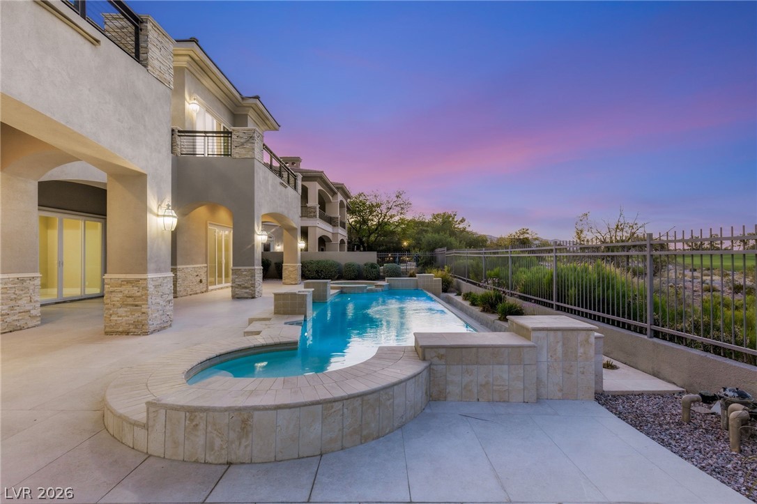 9328 Tournament Canyon Drive