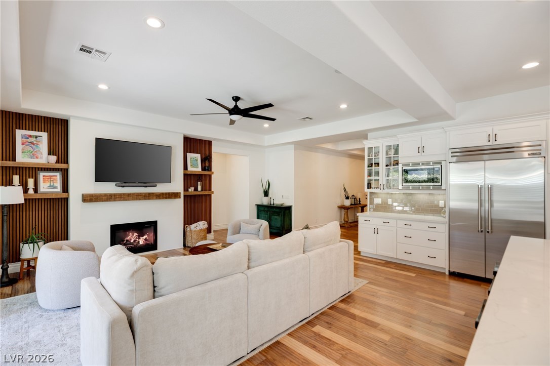 725 Porto Mio Way