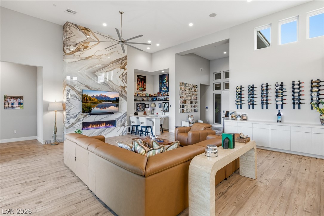 100 Tre Pietre Street