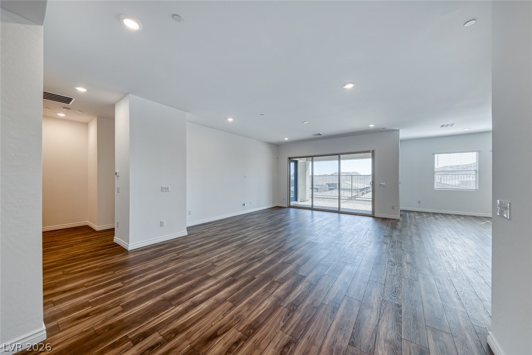 968 Woodburn Lane