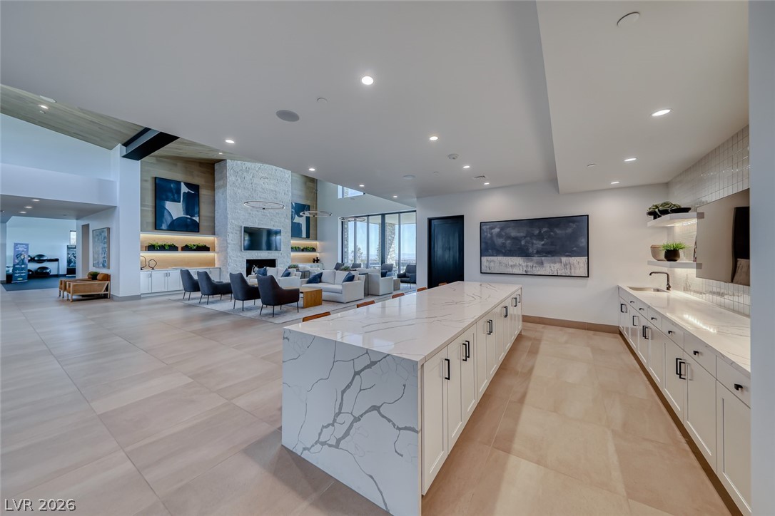 968 Woodburn Lane