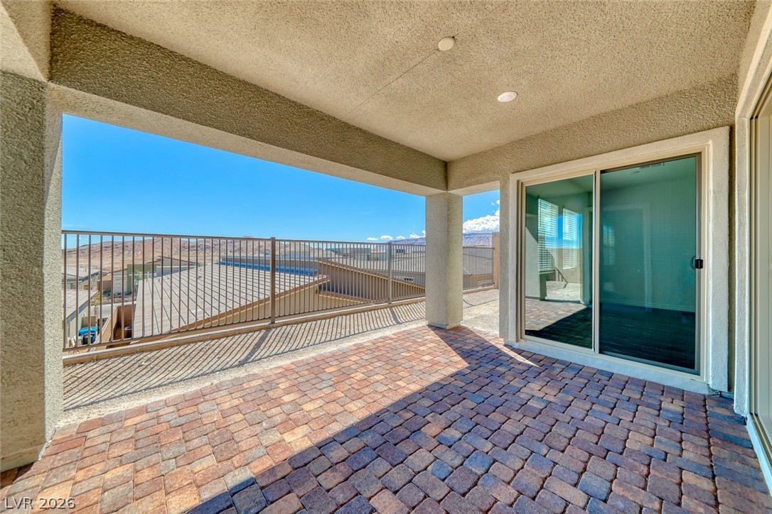 968 Woodburn Lane