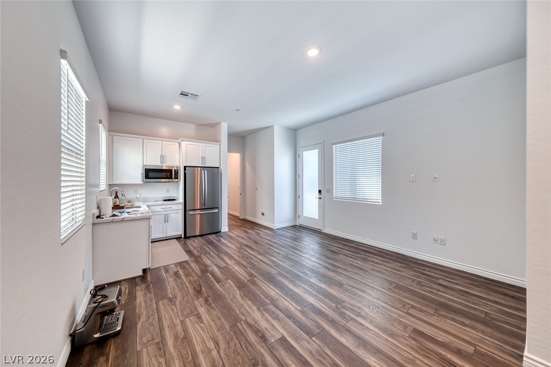 968 Woodburn Lane