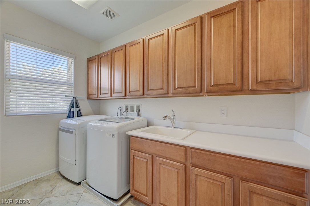 2556 Chateau Clermont Street