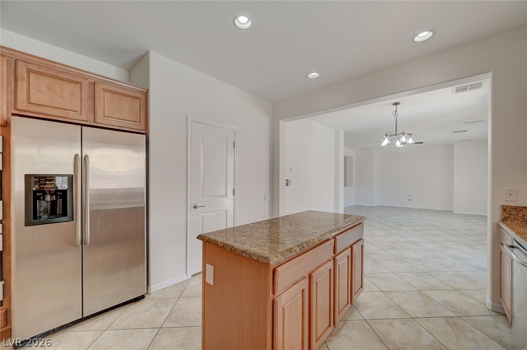 2556 Chateau Clermont Street