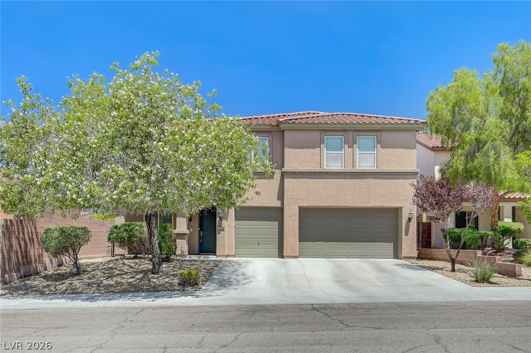 2556 Chateau Clermont Street